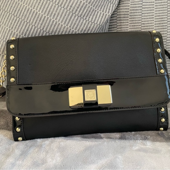 Anne Klein purse. - Picture 7 of 10